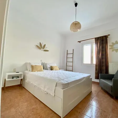Olive Nest شقة Parasporos